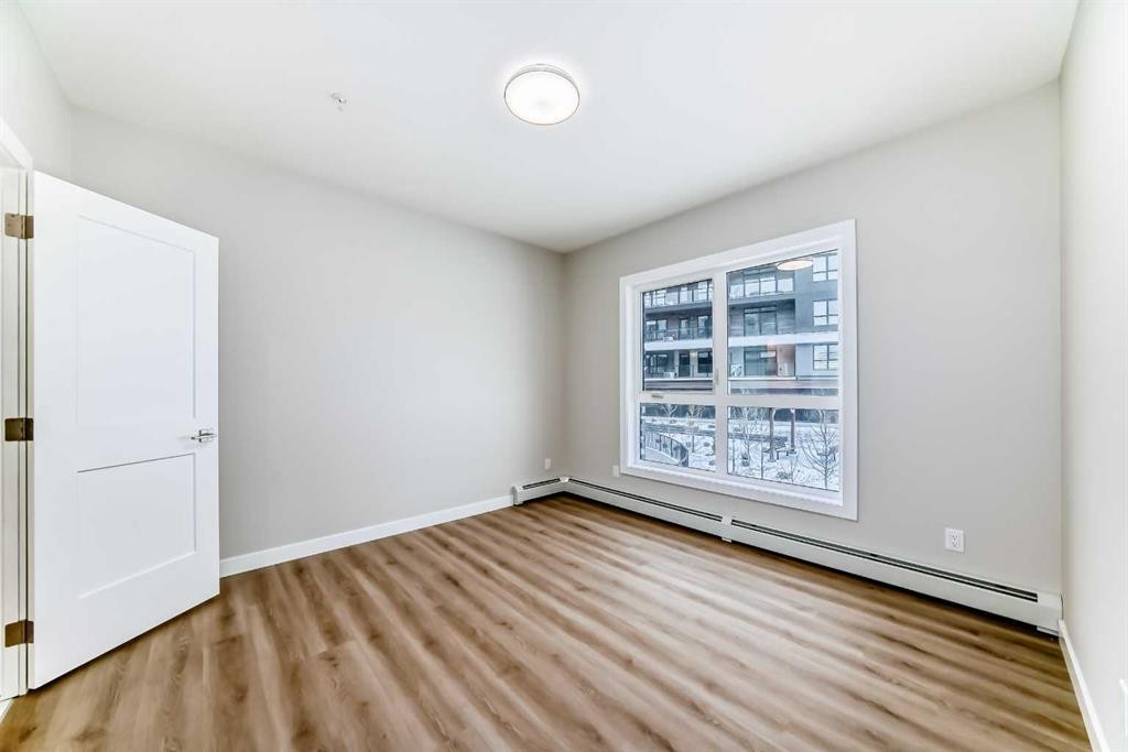 8206-1802 Mahogany Boulevard Se, Calgary, AB - Indoor Photo Showing Other Room