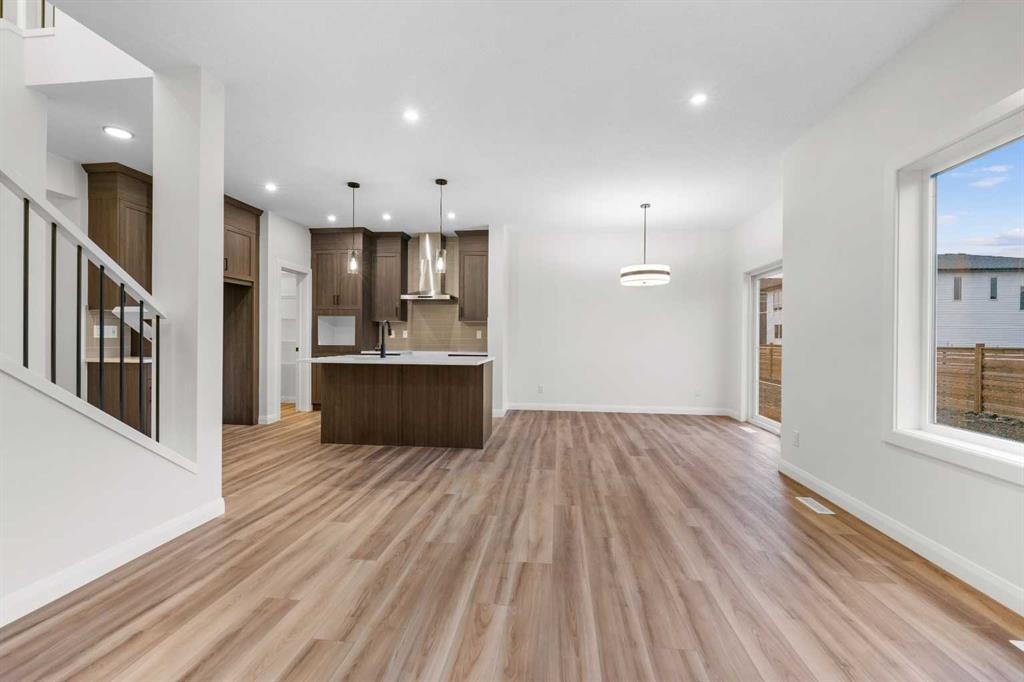 72 Dawson Wharf Mount, Chestermere, AB - Indoor