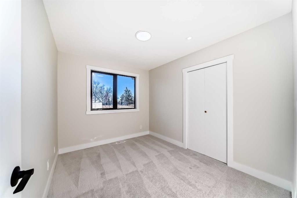 116 Rundlecairn Rise Ne, Calgary, AB - Indoor Photo Showing Other Room