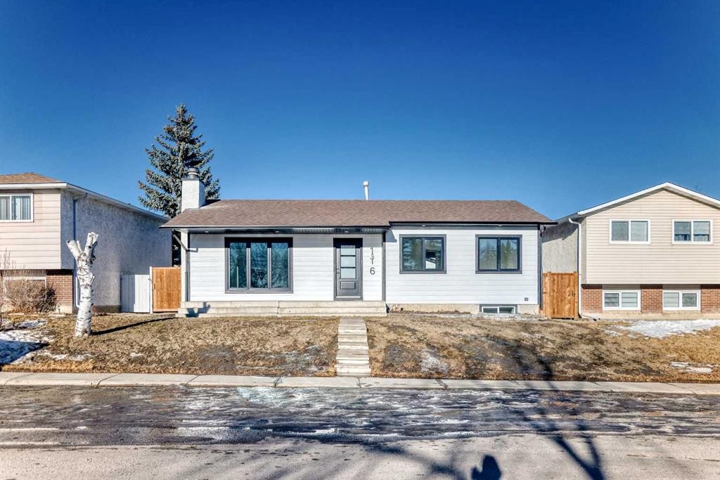 116 Rundlecairn Rise Ne, Calgary, AB - Outdoor