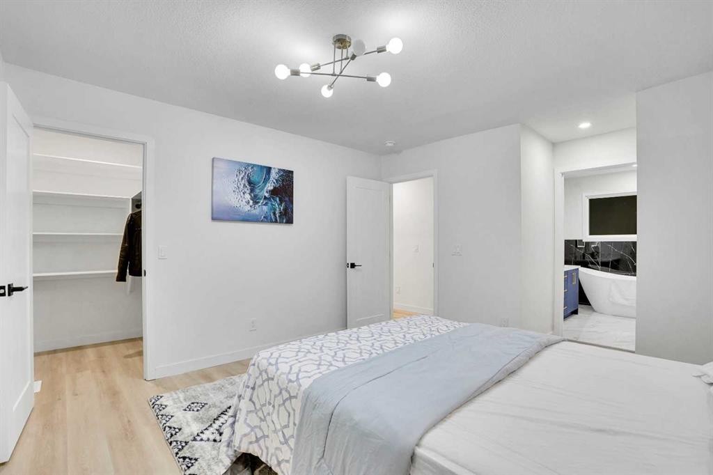 52 Franklin Drive Se, Calgary, AB - Indoor Photo Showing Bedroom