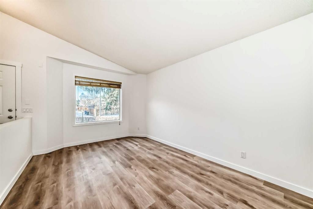 16218 Shawbrooke Road Sw, Calgary, AB - Indoor Photo Showing Other Room