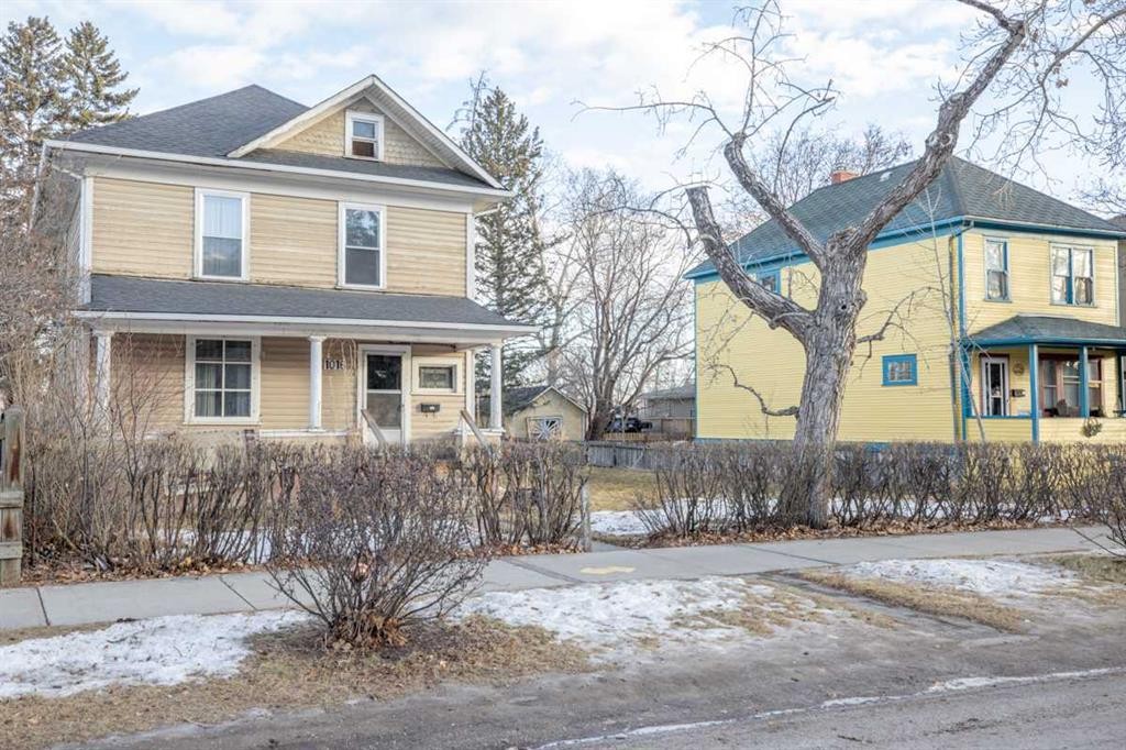 1016 8 Avenue Se, Calgary, AB - Outdoor With Facade