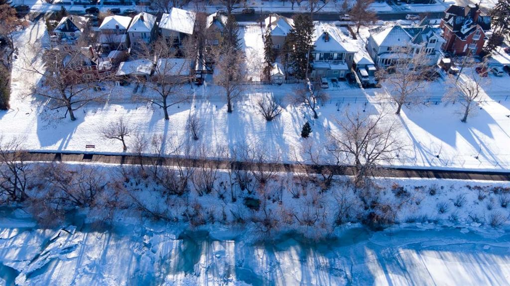 1016 8 Avenue Se, Calgary, AB - Outdoor