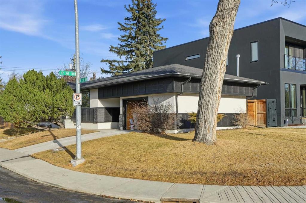 2004 18 Street Nw, Calgary, AB - Outdoor