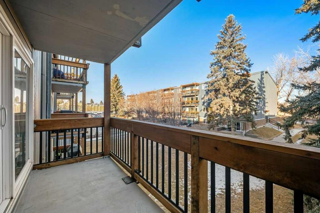 307-816 89 Avenue Sw, Calgary, AB - Outdoor With Exterior