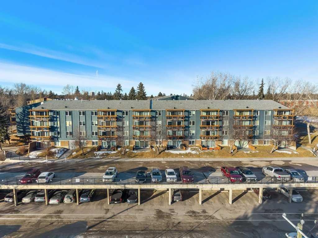 307-816 89 Avenue Sw, Calgary, AB - Outdoor With View