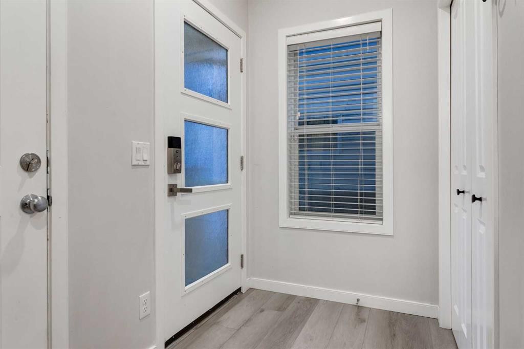110 Sage Bank Grove Nw, Calgary, AB - Indoor Photo Showing Other Room