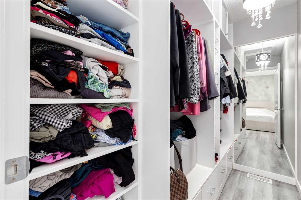 110 Sage Bank Grove Nw, Calgary, AB - Indoor With Storage