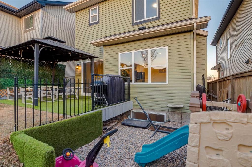 110 Sage Bank Grove Nw, Calgary, AB - Outdoor With Deck Patio Veranda With Exterior