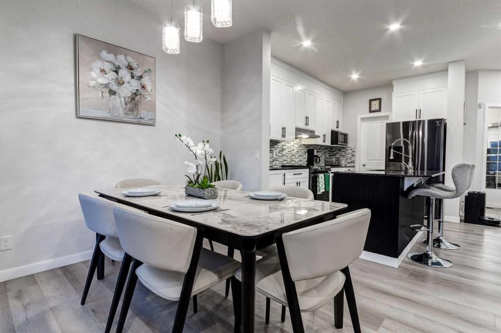 110 Sage Bank Grove Nw, Calgary, AB - Indoor Photo Showing Dining Room