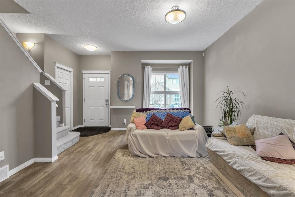 106 Ranch Ridge Meadow, Strathmore, AB - Indoor