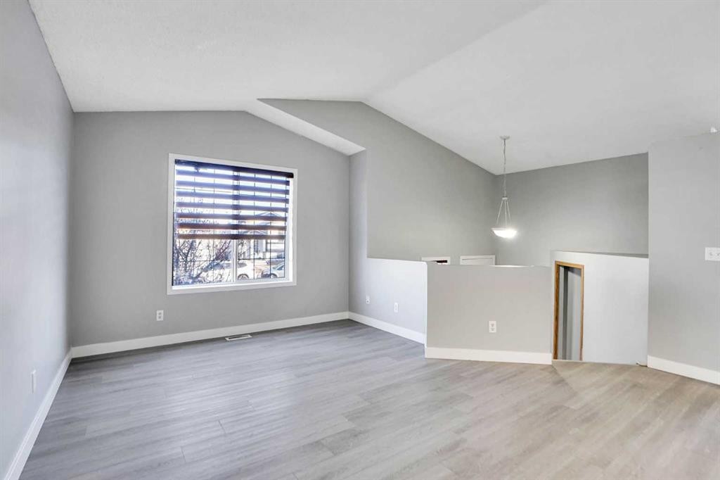 1134 Martindale Boulevard Ne, Calgary, AB - Indoor Photo Showing Other Room