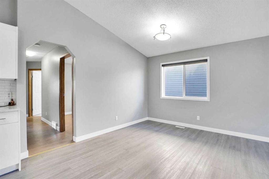 1134 Martindale Boulevard Ne, Calgary, AB - Indoor Photo Showing Other Room
