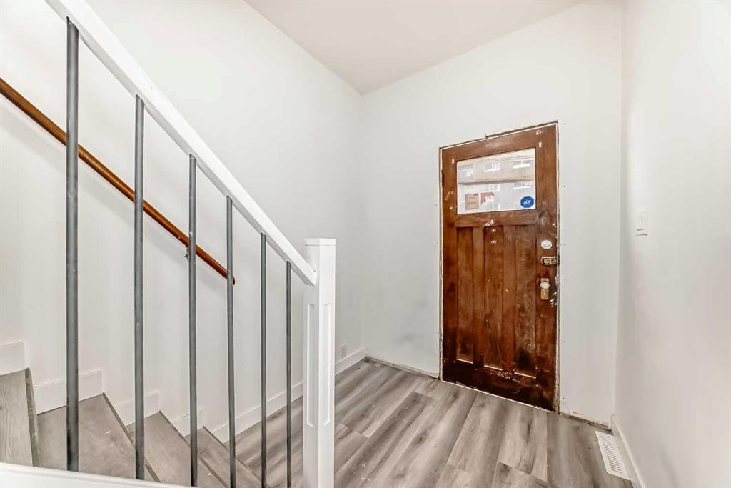 1407 12 Street Sw, Calgary, AB