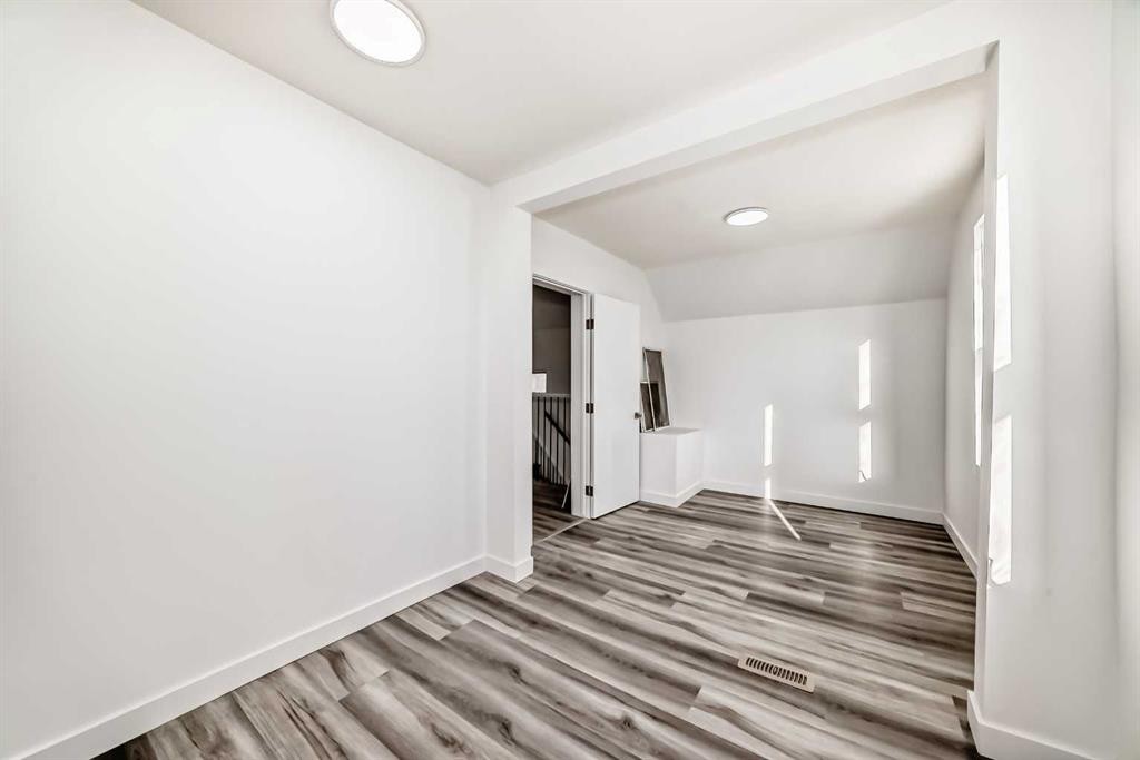 1407 12 Street Sw, Calgary, AB