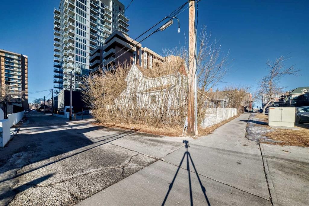 1407 12 Street Sw, Calgary, AB