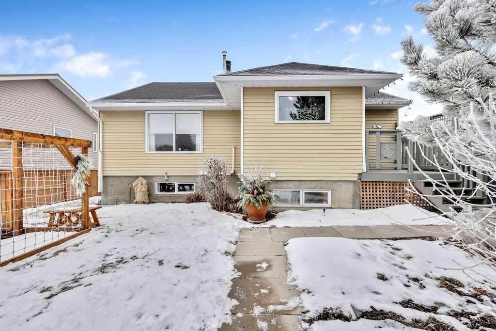 411 Mountain View Place, Longview, AB - Outdoor