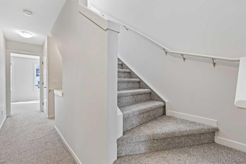 107-474 Seton Circle Se, Calgary, AB - Indoor Photo Showing Other Room