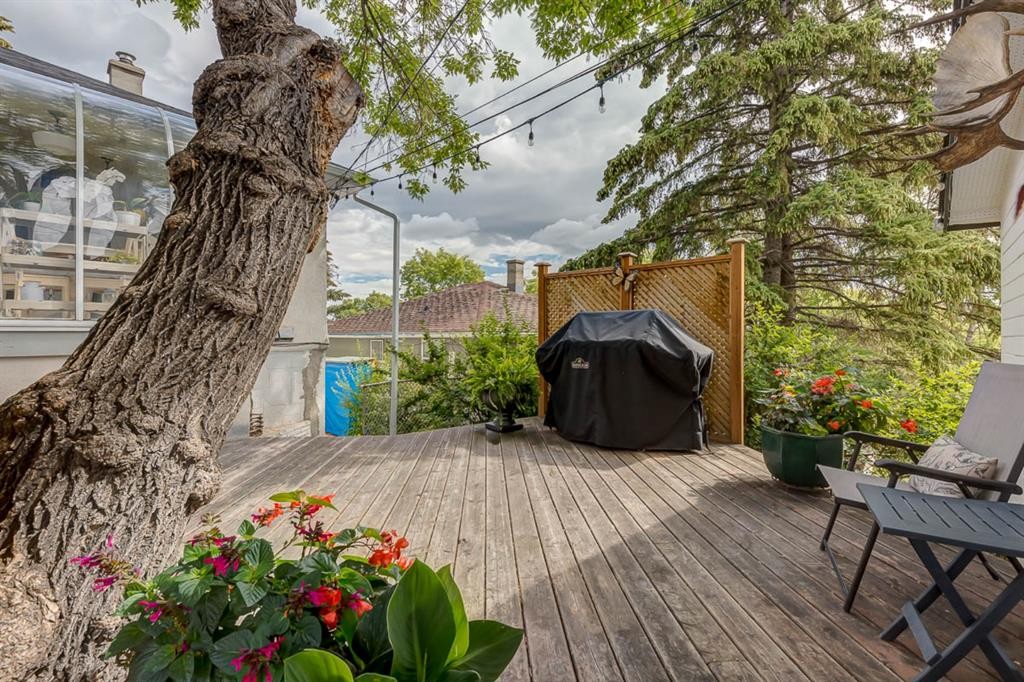 817 17 Avenue Se, Calgary, AB - Outdoor With Deck Patio Veranda