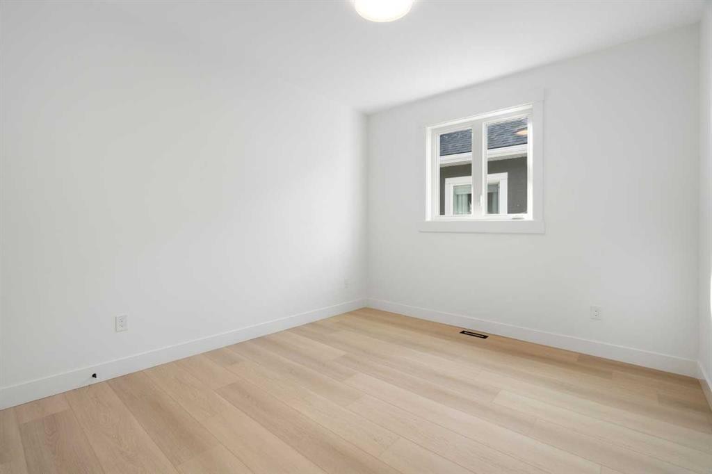 150 Muirfield Boulevard, Lyalta, AB - Indoor Photo Showing Other Room