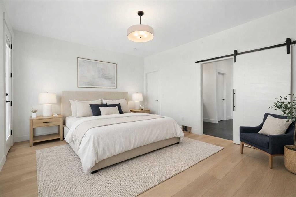 150 Muirfield Boulevard, Lyalta, AB - Indoor Photo Showing Bedroom