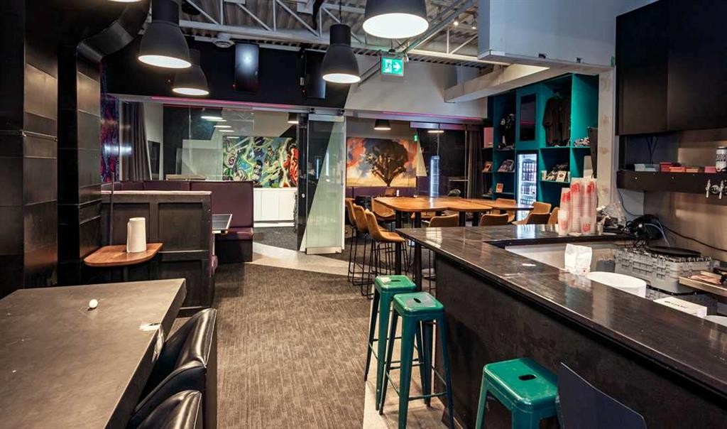 1212 9 Avenue Se, Calgary, AB