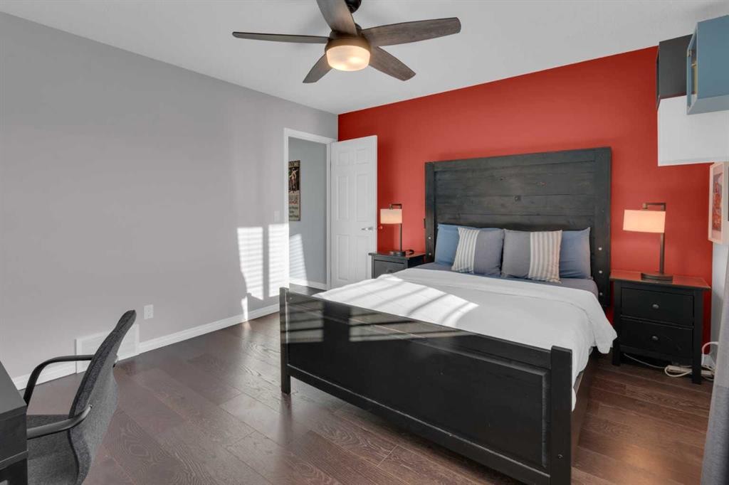 605-620 Luxstone Landing Sw, Airdrie, AB - Indoor Photo Showing Bathroom