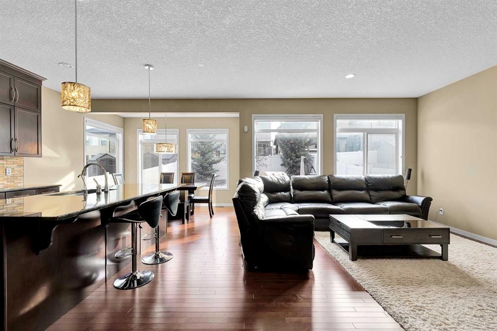 88 Nolanfield Crescent Nw, Calgary, AB - Indoor Photo Showing Living Room