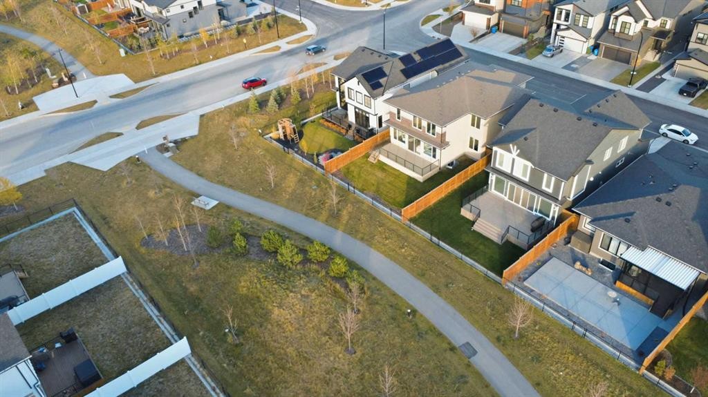 65 Rowmont Link Nw, Calgary, AB - Photo Showing Other Room