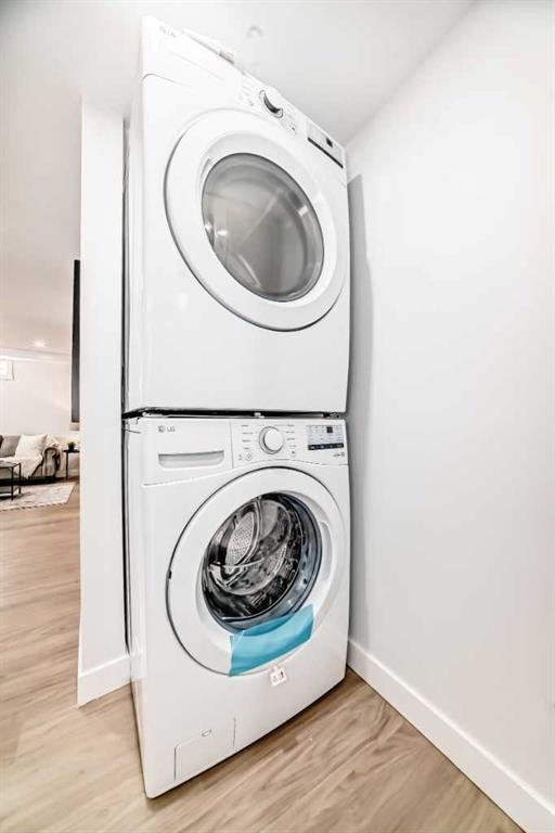 146-2211 19 Street Ne, Calgary, AB - Indoor Photo Showing Laundry Room