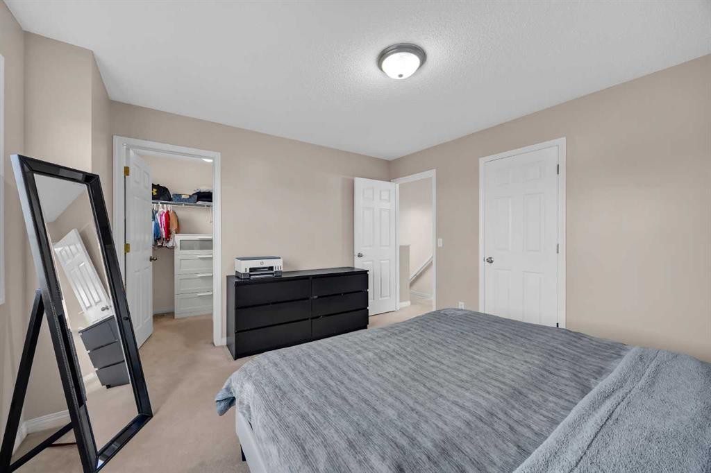 26 Saddlemead Close Ne, Calgary, AB - Indoor Photo Showing Bedroom