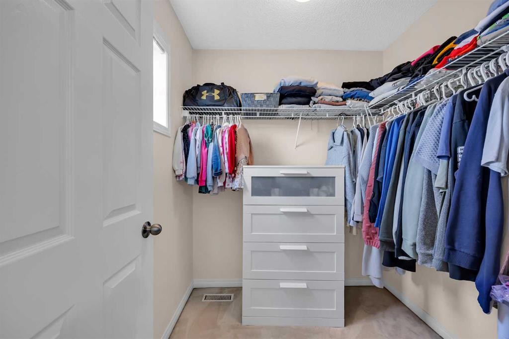 26 Saddlemead Close Ne, Calgary, AB - Indoor With Storage