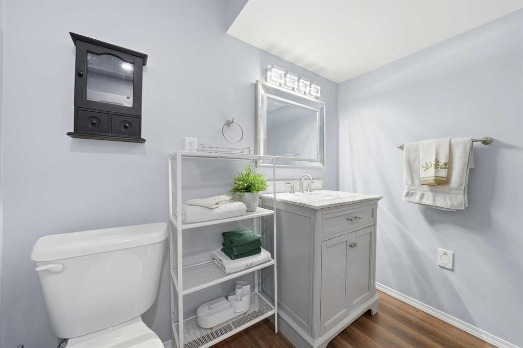 60 Walden Parade Se, Calgary, AB - Indoor Photo Showing Bathroom