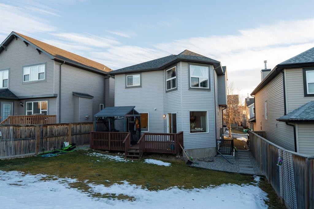 306 Rockyspring Circle Nw, Calgary, AB - Outdoor