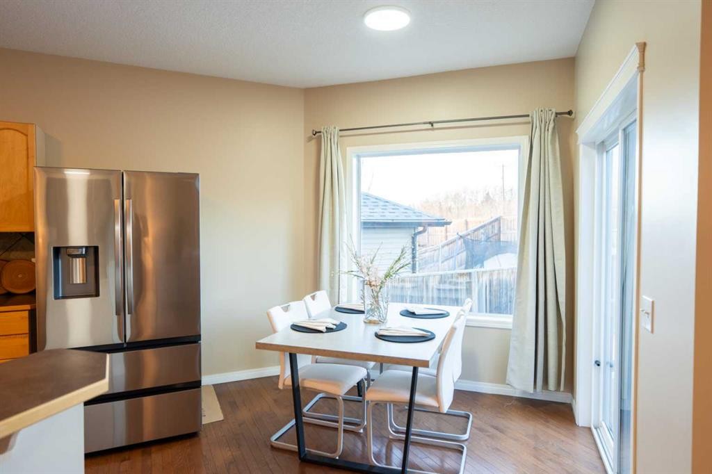 306 Rockyspring Circle Nw, Calgary, AB - Indoor