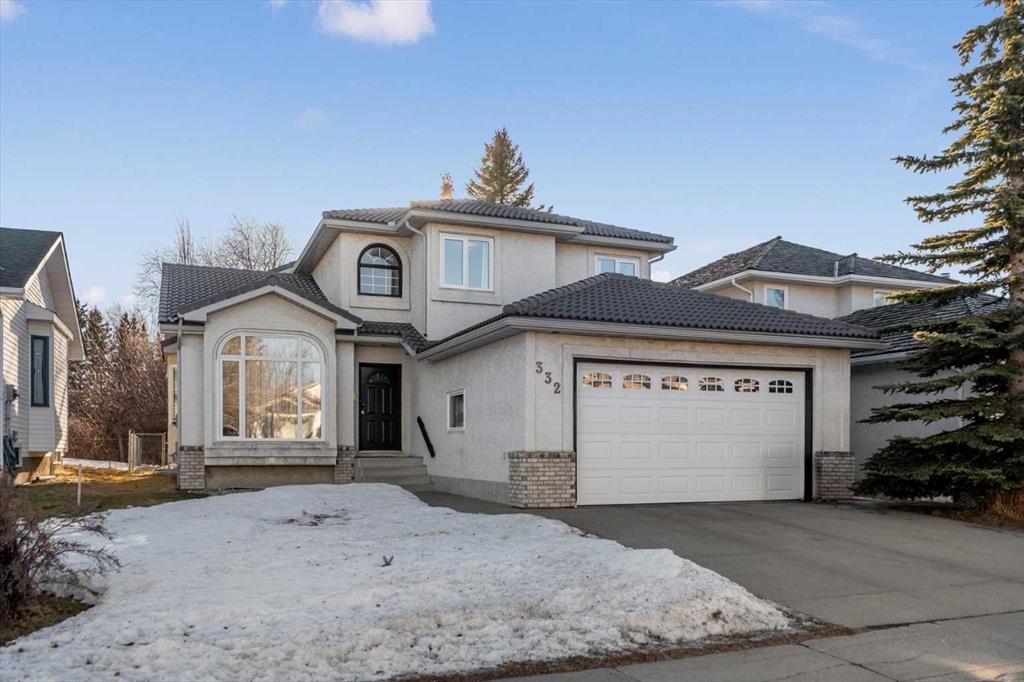 332 Hawkstone Close Nw, Calgary, AB - Outdoor With Facade