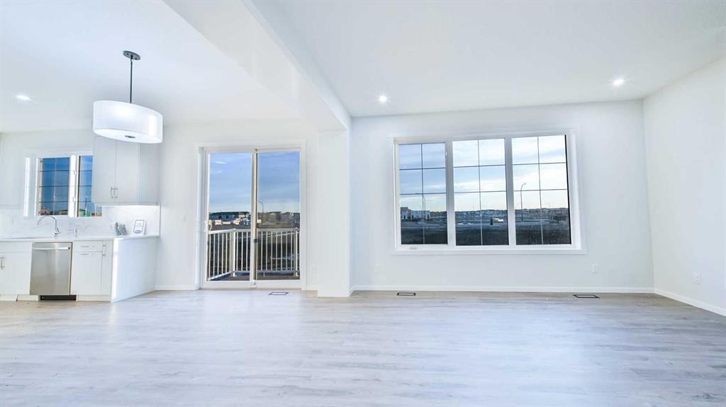 41 Cityside View Ne, Calgary, AB - Indoor