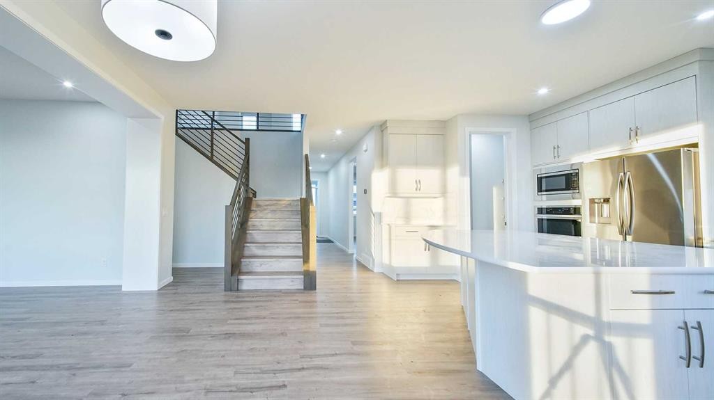 41 Cityside View Ne, Calgary, AB - Indoor Photo Showing Kitchen With Upgraded Kitchen