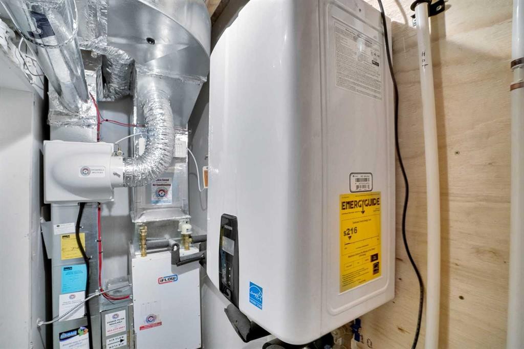 96 Tuscany Summit Square Nw, Calgary, AB - Indoor Photo Showing Basement