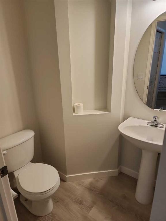 15 Tuscany Reserve Bay Nw, Calgary, AB - Indoor Photo Showing Bathroom