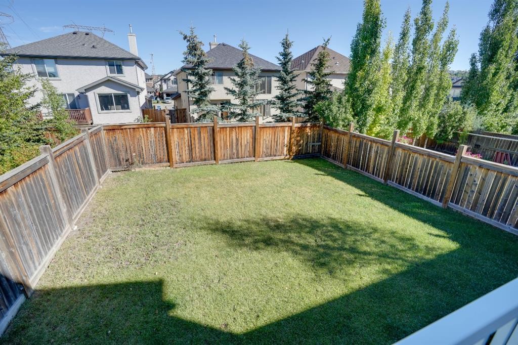 15 Tuscany Reserve Bay Nw, Calgary, AB - Outdoor With Backyard