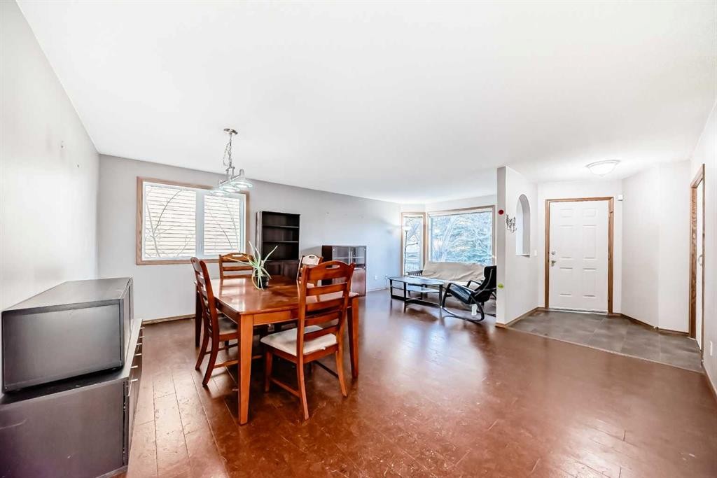 78 Sandringham Way Nw, Calgary, AB - Indoor