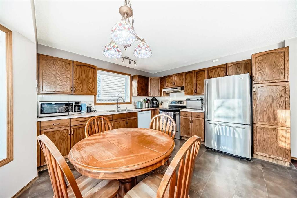 78 Sandringham Way Nw, Calgary, AB - Indoor