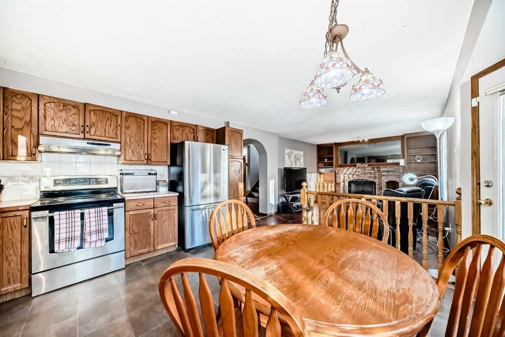 78 Sandringham Way Nw, Calgary, AB - Indoor