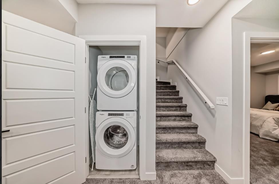 69 Amblehurst Way Nw, Calgary, AB - Indoor Photo Showing Laundry Room
