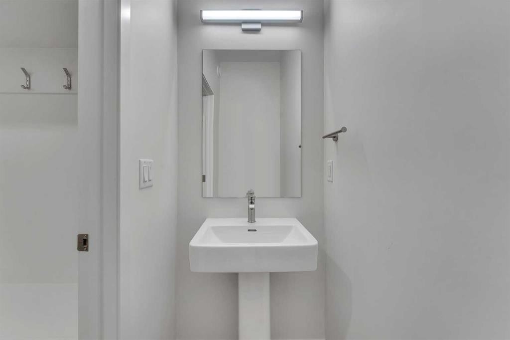35 Heritage Heath, Cochrane, AB - Indoor