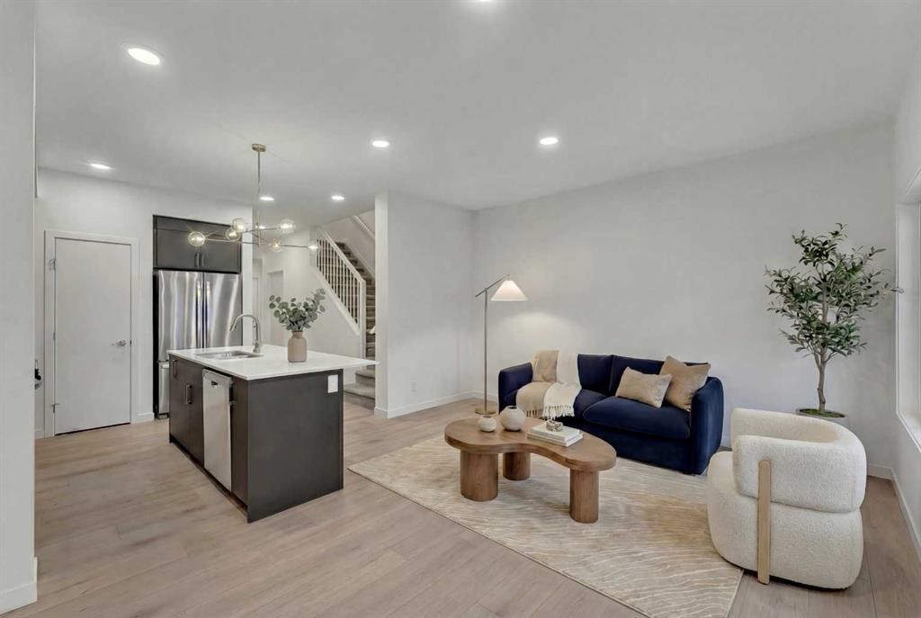 35 Heritage Heath, Cochrane, AB - Indoor