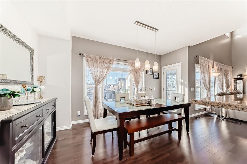 108 Seagreen Lane, Chestermere, AB - Indoor Photo Showing Dining Room