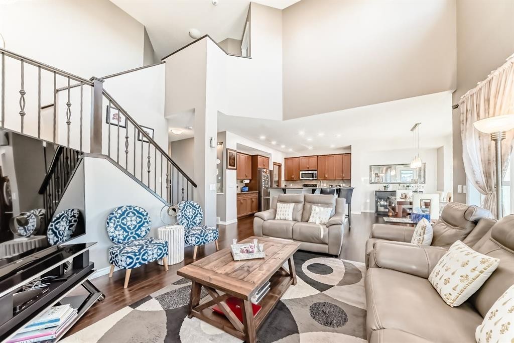 108 Seagreen Lane, Chestermere, AB - Indoor Photo Showing Living Room